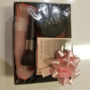 Mary kay translucent powder gift box